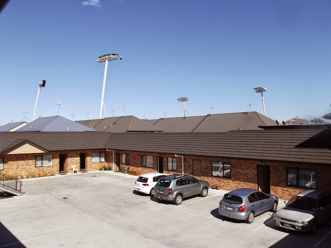 Arena Court Motel - Hotel
