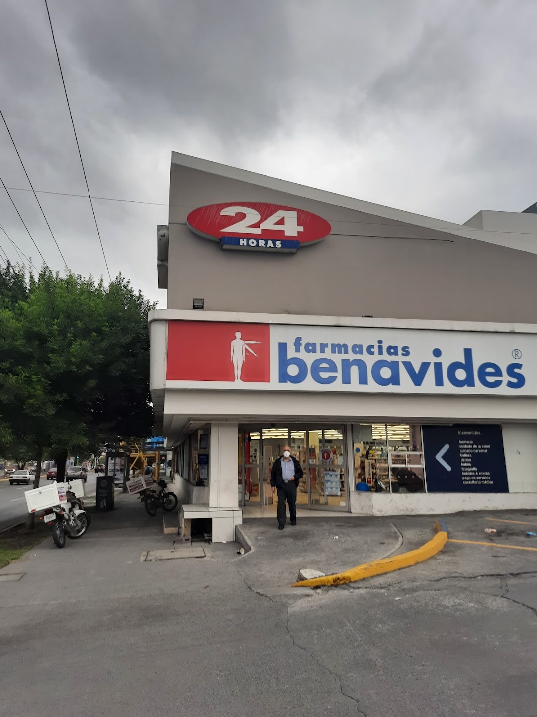Farmacia Benavides Suc Hospital en la ciudad Monterrey