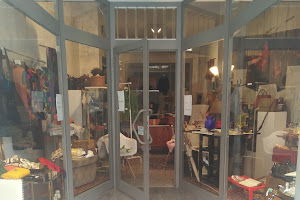 Vintage Store - Leccisi Collection