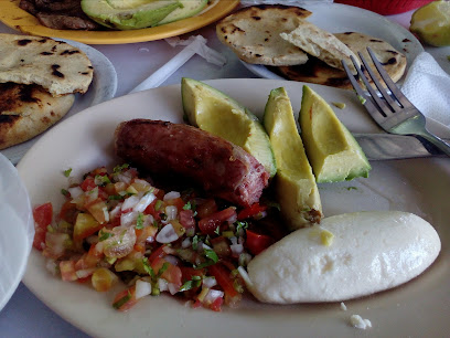 Restaurante El Nuevo Bosque - San Salvador, El Salvador