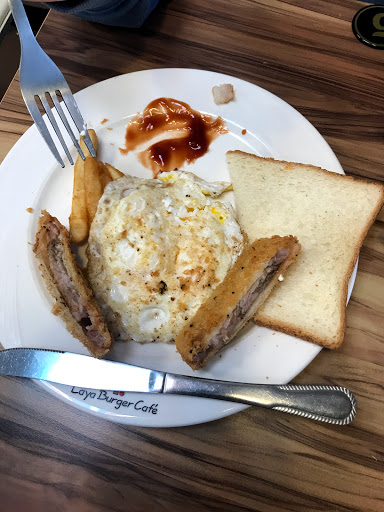 拉亞漢堡 南崁中山