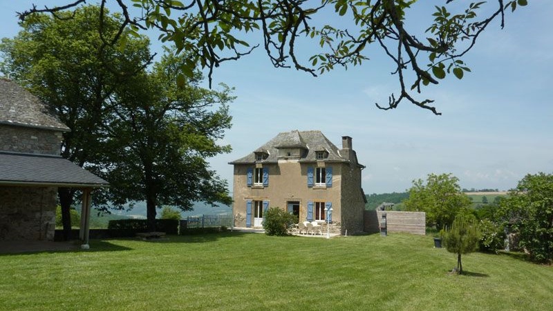 Bel Air - Gîtes de France à Peyrusse-le-Roc (Aveyron 12)