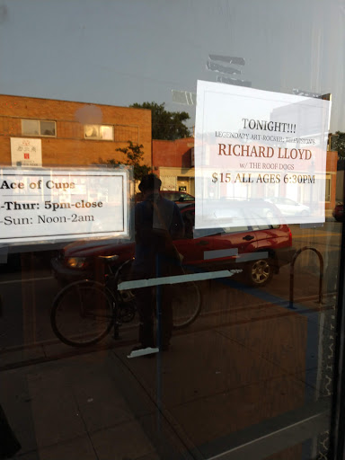 Bar «Ace of Cups», reviews and photos, 2619 N High St, Columbus, OH 43202, USA