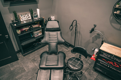 Tattoo Shop «Red Dragon Tattoo & Piercing», reviews and photos, 9242 Colerain Ave, Cincinnati, OH 45251, USA