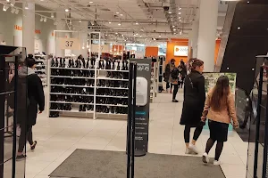 Zalando Outlet Store Hannover image