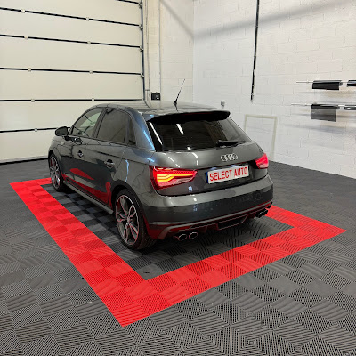 Select Auto Pro Mulhouse à Schlierbach