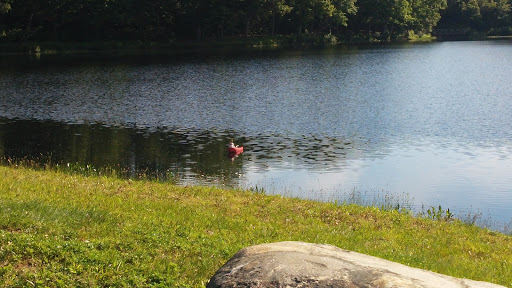 Park «Bethany Veterans Memorial Park», reviews and photos, 265 Beacon Rd, Bethany, CT 06524, USA