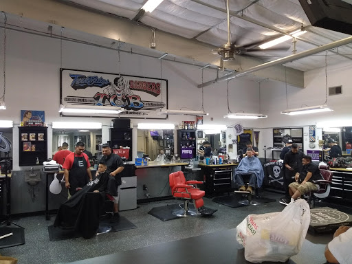 Barber Shop «Twin Cities Barber Shop», reviews and photos, 1060 Lincoln Rd # B, Yuba City, CA 95991, USA