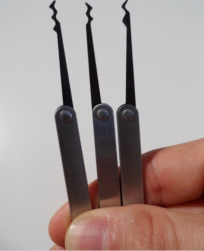 Locksmith «The Locksmith House», reviews and photos, 880 Wyckoff Ave, Brooklyn, NY 11237, USA