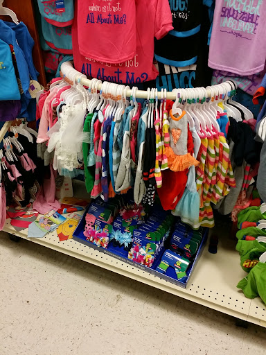 Pet Supply Store «PetSmart», reviews and photos, 7225 Bell Creek Rd Ste 228, Mechanicsville, VA 23111, USA