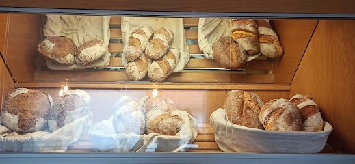 Típica - Padaria Pastelaria Pizzaria
