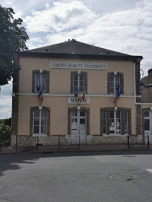 Mairie à Amilly