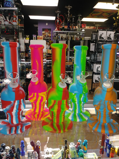 Tobacco Shop «407 Smoke Shop», reviews and photos, 4316 Curry Ford Rd, Orlando, FL 32806, USA