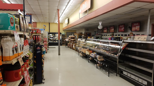 Supermarket «Giant Eagle Supermarket», reviews and photos, 602 E 2nd St, Oil City, PA 16301, USA