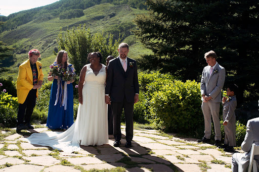 Bridal Shop «Blush Bridal Lounge», reviews and photos, 1815 W 35th St, Austin, TX 78703, USA