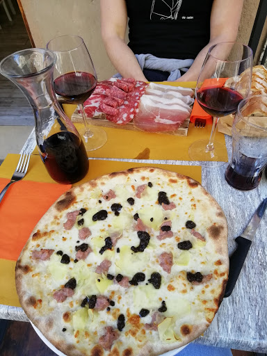 Du Versi in Siena, Provincia di Siena
