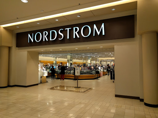 Department Store «Nordstrom Clackamas Town Center», reviews and photos, 11900 SE 82nd Ave, Happy Valley, OR 97086, USA