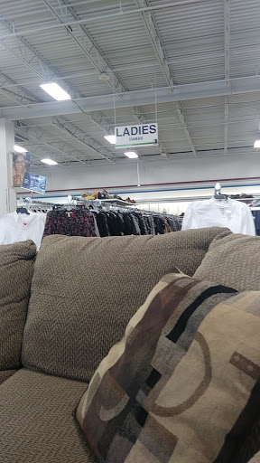 Thrift Store «Goodwill», reviews and photos