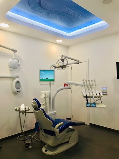 Clínica Dental Vitaldent en Sant Boi de Llobregat