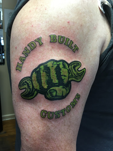 Tattoo Shop «Righteous Tattoo», reviews and photos, 2371 Manchester Rd, Akron, OH 44314, USA