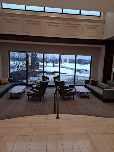 Golf Club «Willow Crest Golf Club», reviews and photos, 3500 Midwest Rd, Oak Brook, IL 60523, USA