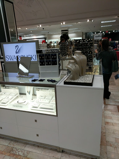 Department Store «Lord & Taylor», reviews and photos, 760 Boylston St, Boston, MA 02199, USA