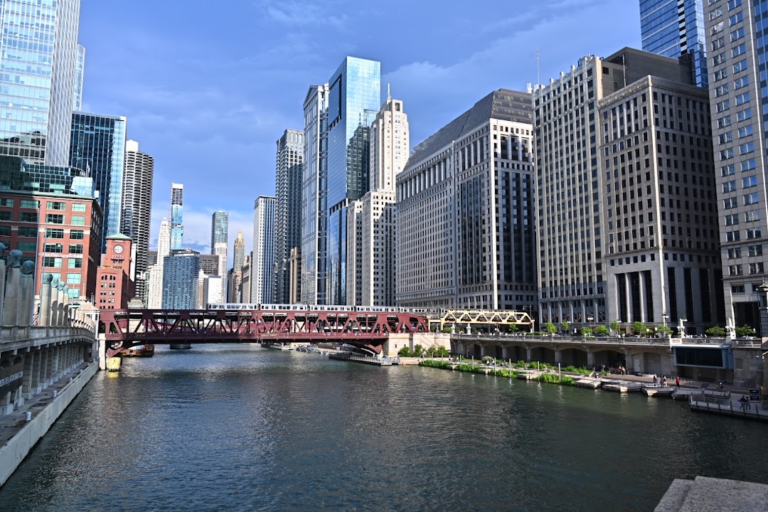 The Jetty - Chicago Riverwalk