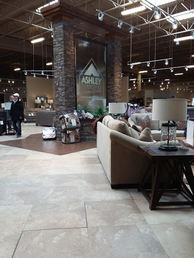Furniture Store «Ashley HomeStore», reviews and photos, 12185 77th St, Kenosha, WI 53142, USA