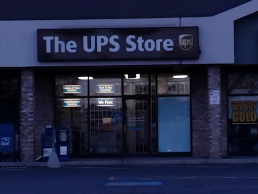 Shipping and Mailing Service «The UPS Store», reviews and photos, 34 Shunpike Rd, Cromwell, CT 06416, USA