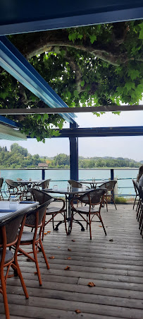 Atmosphère du Restaurant Les Belles Rives à Aiguebelette-le-Lac - n°2