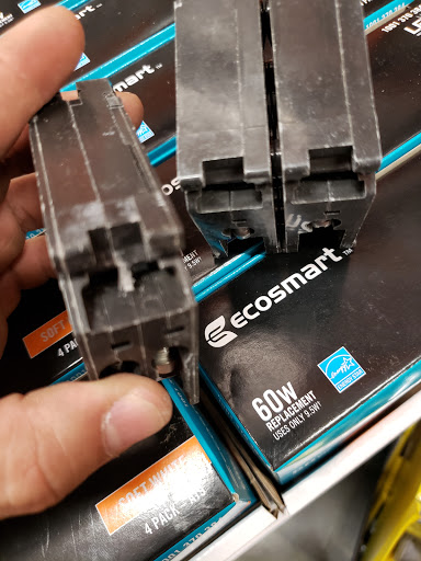 Shopping Mall «Galvez Shopping Center», reviews and photos, 6228 Broadway St, Galveston, TX 77551, USA