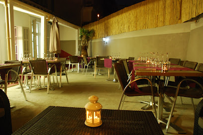 Restaurant les terrasses de Moroni, Mamoudzou à M - 39 Rue de Crimée, 13003 Marseille, France