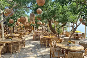 Serena Beach Restaurant image