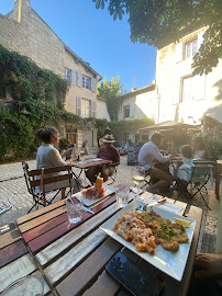 Atmosphère du Restaurant All'Osteria à Saint-Rémy-de-Provence - n°4