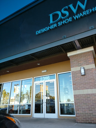 Shoe Store «DSW Designer Shoe Warehouse», reviews and photos, 2316 Monument Blvd, Pleasant Hill, CA 94523, USA