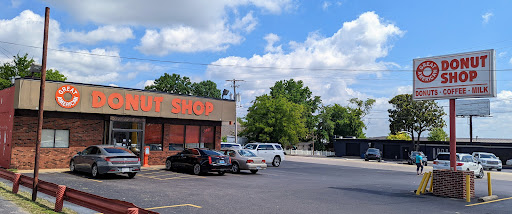Donut Shop «Great American Donut Shop», reviews and photos, 901 US-31 BYP, Bowling Green, KY 42101, USA