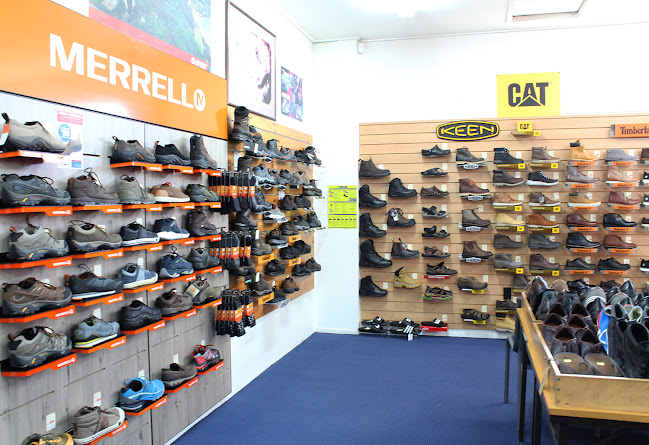Reviews of Frames Footwear in Dunedin - Shoe store
