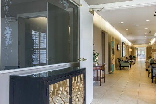 Funeral Home «Blount & Curry Funeral Home - Carrollwood Chapel», reviews and photos, 3207 W Bearss Ave, Tampa, FL 33618, USA