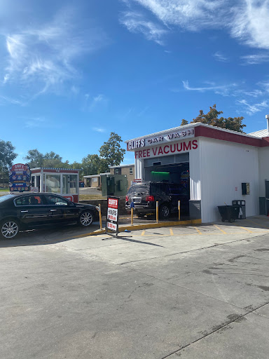 Cliff's Car Wash Riverdale en Ogden