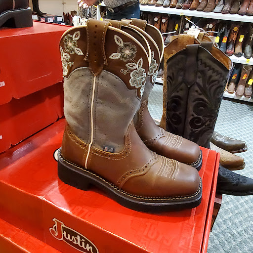 Boot Store «Beth West», reviews and photos, 16315 WA-9, Snohomish, WA 98296, USA