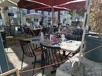 Atmosphère du Restaurant bar a vin caviste Chez Moulino à Cajarc - n°4