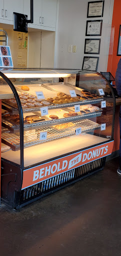 Donut Shop «Rise Biscuits & Donuts», reviews and photos, 1100 Market Center Dr, Morrisville, NC 27560, USA