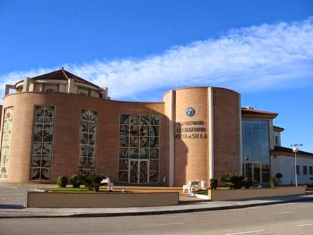 Tanatorio Crematorio Pista de Silla en Valencia.