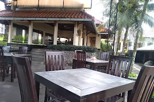 New Kebon Tebu Resto & Cafe image