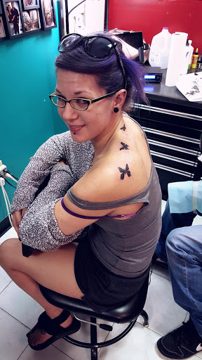 Tattoo Shop «Lucky Dice Tattoos Westgate», reviews and photos, 127 S Blackstock Rd, Spartanburg, SC 29301, USA