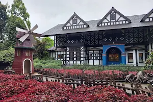 Farmhouse Susu Lembang image