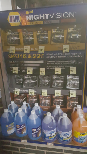 Auto Parts Store «NAPA Auto Parts - Auto Parts Of Palatine», reviews and photos, 855 W Northwest Hwy, Palatine, IL 60067, USA