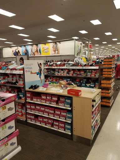 Department Store «Target», reviews and photos, 3900 Sisk Rd, Modesto, CA 95356, USA