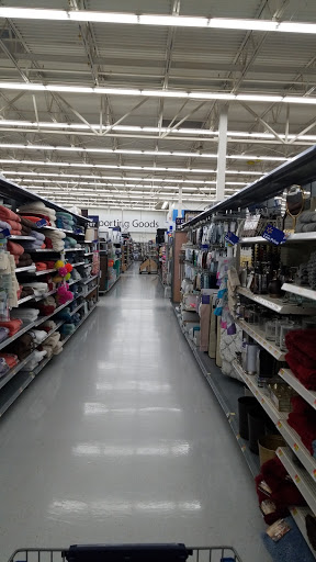 Department Store «Walmart Supercenter», reviews and photos, 340 Norman Dr, Valdosta, GA 31601, USA
