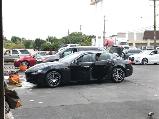 Car Wash «Ritz Car Wash, Lube & Detailing Center», reviews and photos, 234 W Oregon Ave, Philadelphia, PA 19148, USA